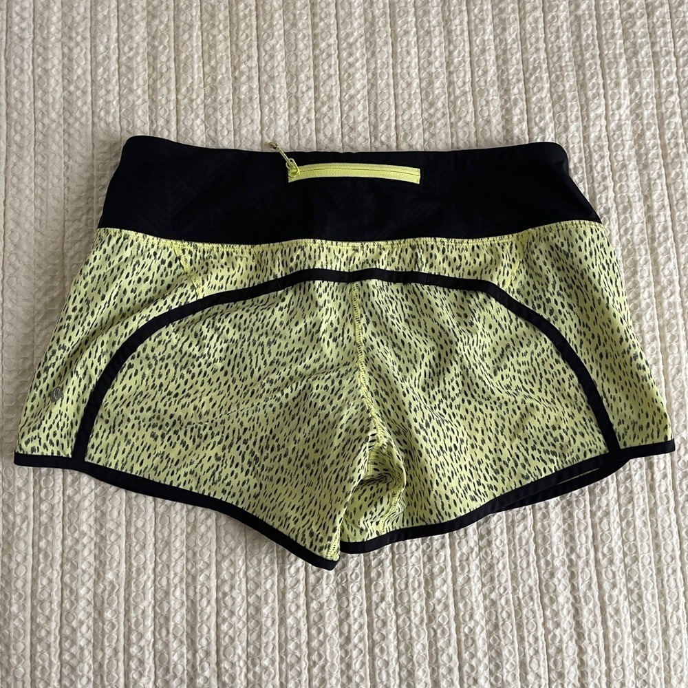 Lululemon Women Run Times Short 4" Dottie Dash Clarity Yellow Black Polka Dot 6